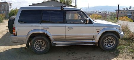 SUV   Mitsubishi Pajero 1996 , 650000 , -