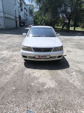  Nissan Bluebird 2000 , 270000 , 