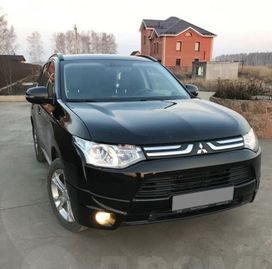 SUV   Mitsubishi Outlander 2014 , 1900000 , 