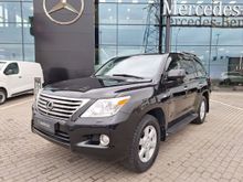  LX570, 2011