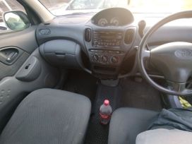  Toyota Funcargo 2001 , 300000 , 