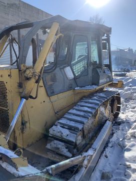  Komatsu D65E-12 1997 , 4300000 , --