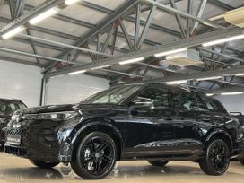 SUV   Volkswagen Tiguan L 2025 , 4990000 ,  